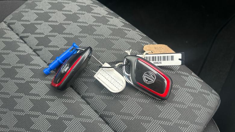 MG ZS 130kW SE EV 51kWh 5dr Auto Electric Hatchback